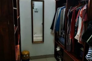 Casa en Barrio Mercedes walk-in closet