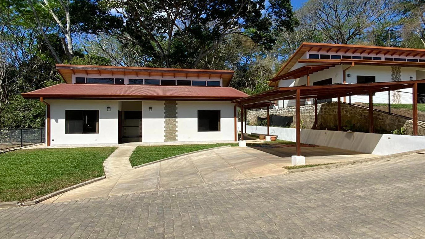 front house and street view